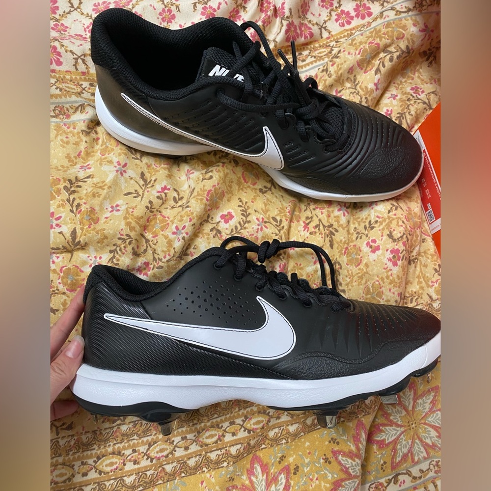 Nike Alpha Huarache 3 Varsity Low Cleats